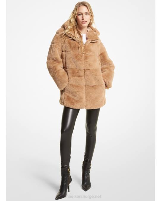 Michael Kors vattert jakke i fuskepels kvinner LDNL239 kamel