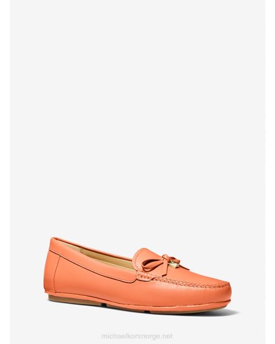 Michael Kors juliette loafer i skinn kvinner LDNL2228 aprikos